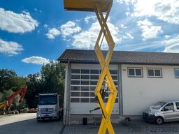 JLG 1930 ES Elektro Scherenbühne AH 7,72 m 230 kg