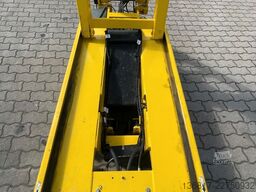 JLG 1930 ES Elektro Scherenbühne AH 7,72 m 230 kg