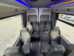 MERCEDES-BENZ Sprinter 16+27 Mittelniederflur Linien Rollstuhl