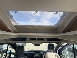 SUNLIGHT SUNLIGHT T 670S FORD ADVENTURE ED