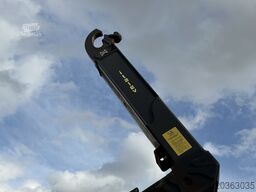 Mercedes-Benz Actros 2551