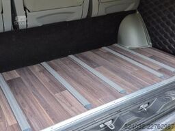 Mercedes-Benz SPRINTER 319