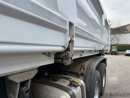 MERCEDES-BENZ AROCS 3548 8x4 Euro 6 Meiller Kipper Bordmatik