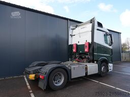 Mercedes-Benz Actros 1942 tractor unit with compressor