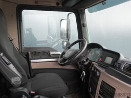 MAN TGL 12.190 Closed box