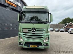 Mercedes-Benz Actros 1842 4X2 Streamspace Side skirts 2x tank...
