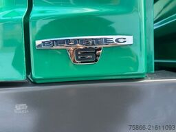 MERCEDES-BENZ 821 K Atego Meiller 3 Seiten 2xAHK