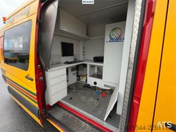Mercedes-Benz sprinter 519 CDI van