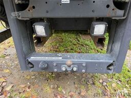 Scania P270 4x2 box truck with full side opening and tail