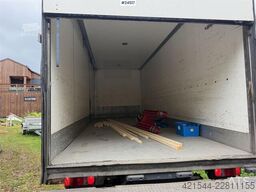 Scania P270 4x2 box truck with full side opening and tail