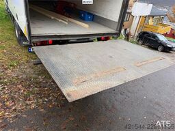 Scania P270 4x2 box truck with full side opening and tail