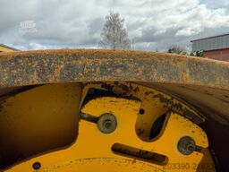 VOLVO SD135B / 2020 Baujahr / 2.544 Stunden