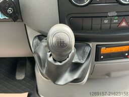 MERCEDES-BENZ Sprinter 319 CDI V6 Kasten Mixto 6-Site L2H1 A/C