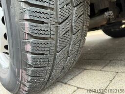 MERCEDES-BENZ Sprinter 319 CDI V6 Kasten Mixto 6-Site L2H1 A/C