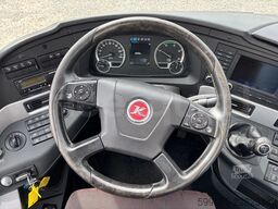 Setra S516