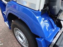 Volvo FM 330 5 car transporter KASSBOHRER, 4x2