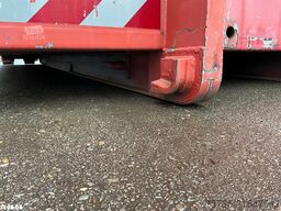 Flatcontainer met opbergruimte 