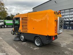 Ravo 540 with 3-rd brush