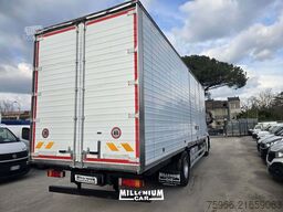 Iveco STRALIS 190S36 FURGONE 8,60 CAPI APPESI