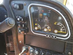 JCB 526-56 AGRI Plus / 5.6 m / joystick