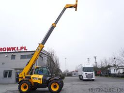 JCB 535-95 / 3.5 T / range 9.5 m / joystick