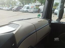 Mercedes-Benz Actros 1842