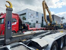 Mercedes-Benz AROCS 3643 8x4 HOOKLIFT + 21m! CRANE FASSI F305...