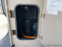 BÜRSTNER B66 UV 532 COPA AHK, SONDERMODELL B66