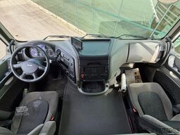 DAF XF 105.460 SSC EURO 5 ISOLATED BOX THERMO KING C