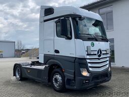 MERCEDES-BENZ Actros 1843 LS_ StreamSpace_ Retarder_ 2x Tank