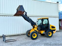 JCB 406 / 2018 BJ / 2.320 H / Schaufel + Gabel
