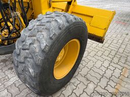 HBM SHM 3NA 6x6 / Ripper / Deutsche Maschine