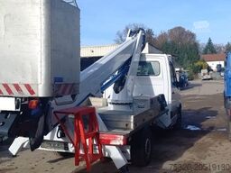 MERCEDES-BENZ 313 Hubarbeitsbühne