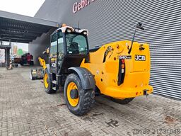 JCB 540-170 Bucket + Forks!