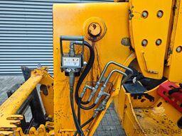 JCB 540-170 Bucket + Forks!