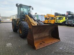 Caterpillar 930G