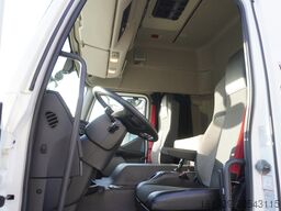 Renault D19 Wide Glob / 7.8 m NEW tow truck