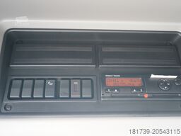 Renault D19 Wide Glob / 7.8 m NEW tow truck