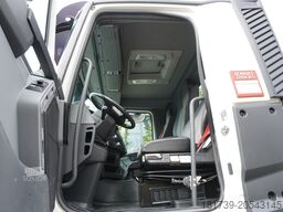 Renault K380 6x4 / FASSI F175 crane 7.85 t