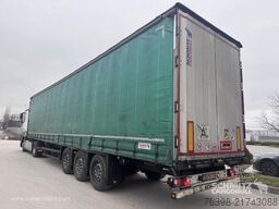 Schmitz Cargobull Curtainsider Mega