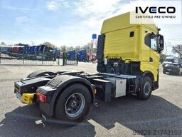 IVECO AS440X53T/P HR ON+, Hi-Traction, ACC