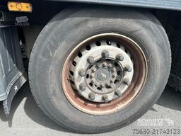 Schmitz Cargobull Semitrailer Curtainsider Mega