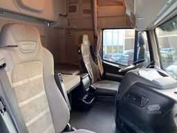 Iveco Stralis 460 / 2x Tank / Automatic