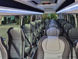 MERCEDES-BENZ 519 Sunset S 4 Ferqui Lagerfahrzeug Stock