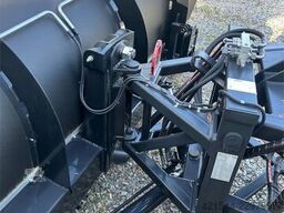  Artic Machine AM4000 HP Diagonal snow plough