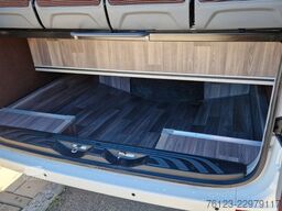 MERCEDES-BENZ 517 Lord Comfort XXL Vorlauffahrzeug 23 SS