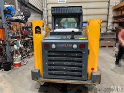 Mustang 220R compact loader w/leveling bucket and pallet f