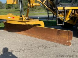 Caterpillar 140k