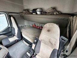 RENAULT Premium 450 dxi 4x2