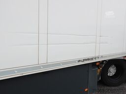 Schmitz SKO 24 Liftachse P-Kasten Carrier Vector 1950